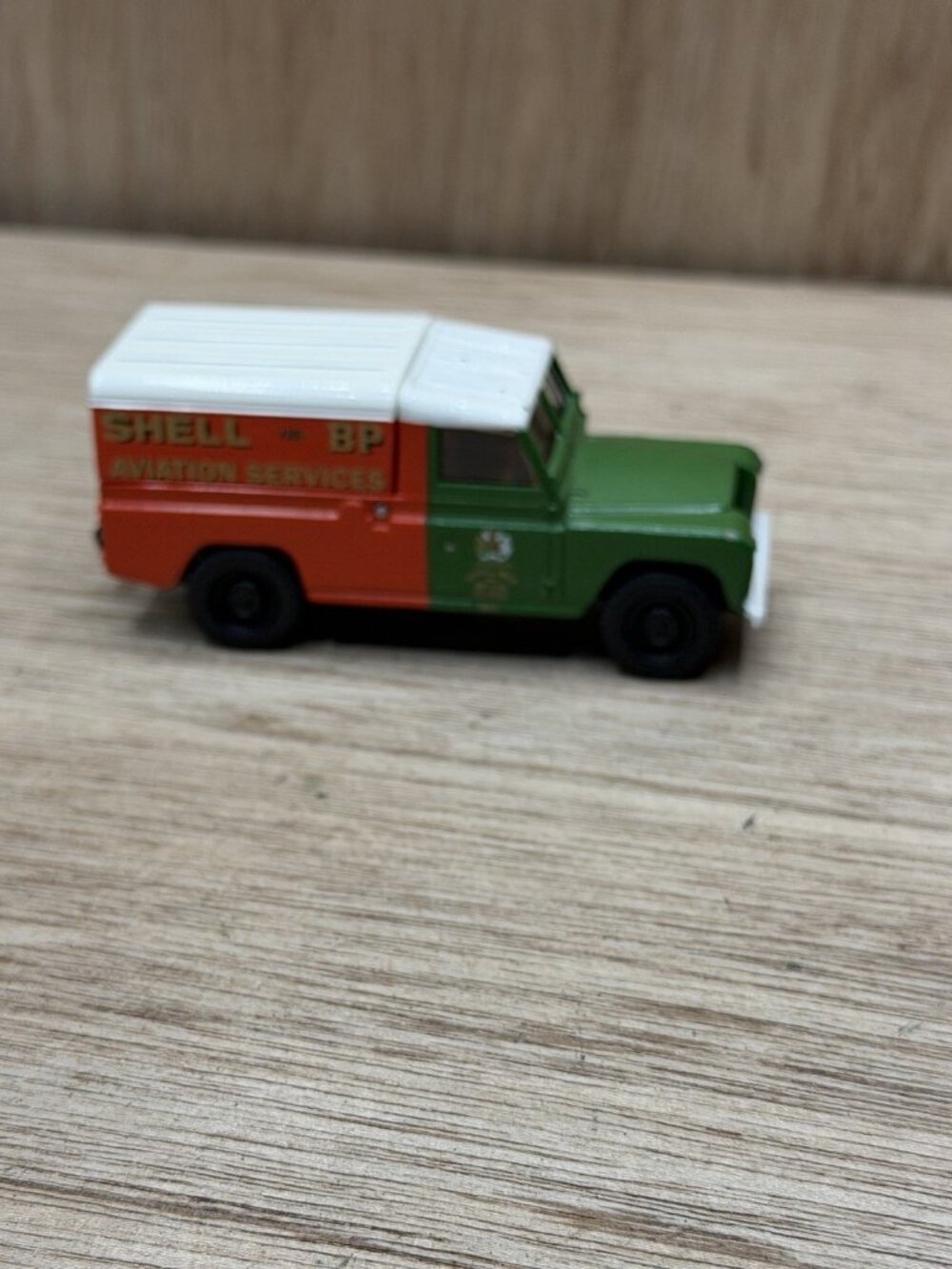 Corgi Land Rover Shell And BP Aviation Die Cast Truck